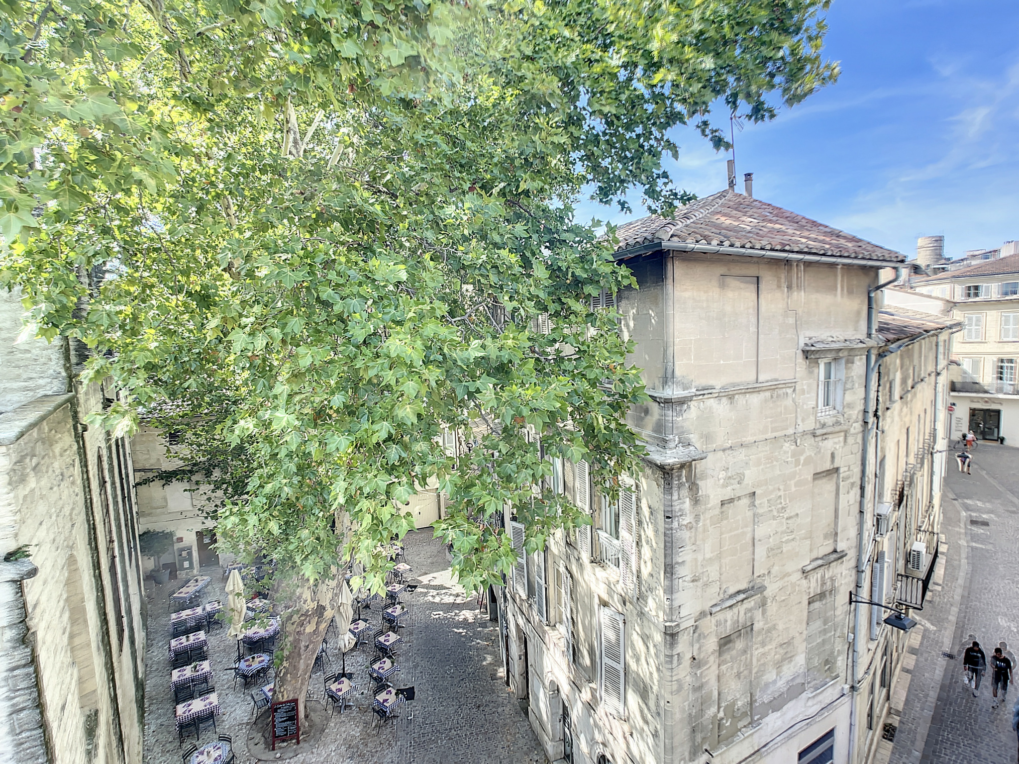 Vente Appartement 68m² 3 Pièces à Avignon (84000) - Julie Immobilier