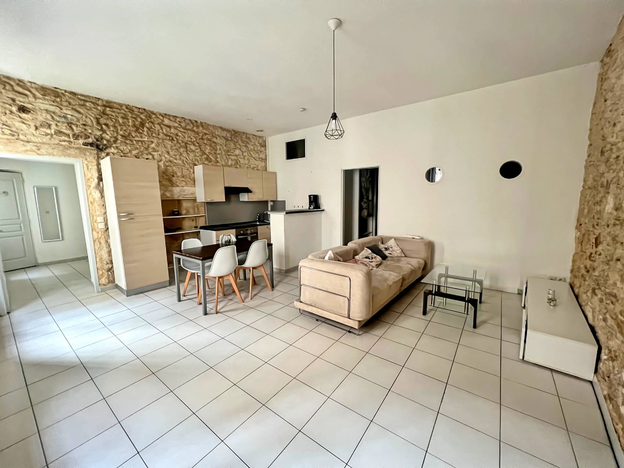Vente Appartement 56m² 3 Pièces à Nîmes (30000) - Julie Immobilier